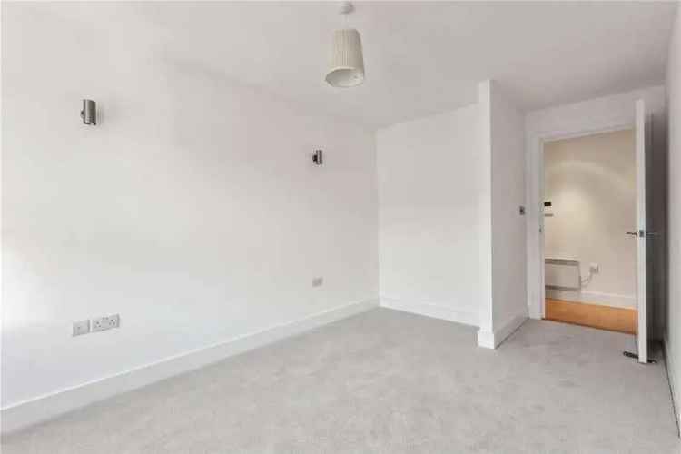 1 Bed Flat for Sale Near Spitalfields Market and Brick Lane