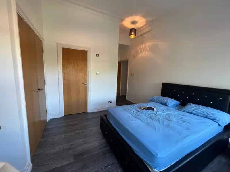 1 Bedroom Apartment Available Now