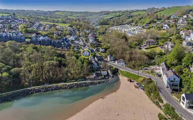 Charming West Wales Cottage with Sea Views and Mature Gardens