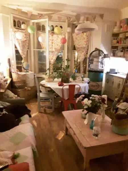 2 Bed House with Garden Pets Allowed London