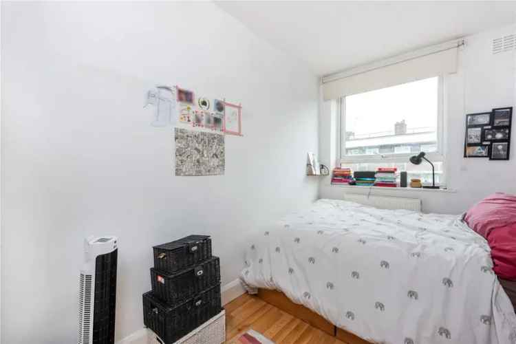 3 bedroom flat/apartment in London