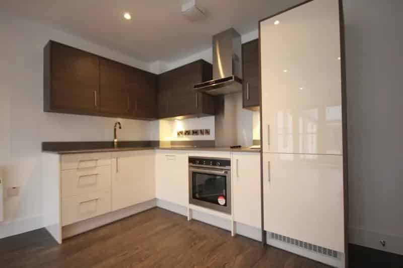 2 Bedroom Flat To Rent Available 2025