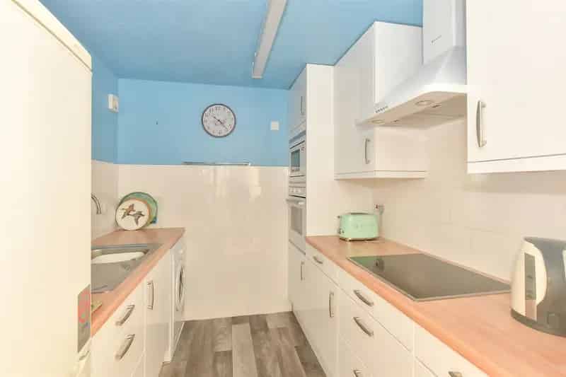1 Bedroom Flat for Sale near Walthamstow Central
