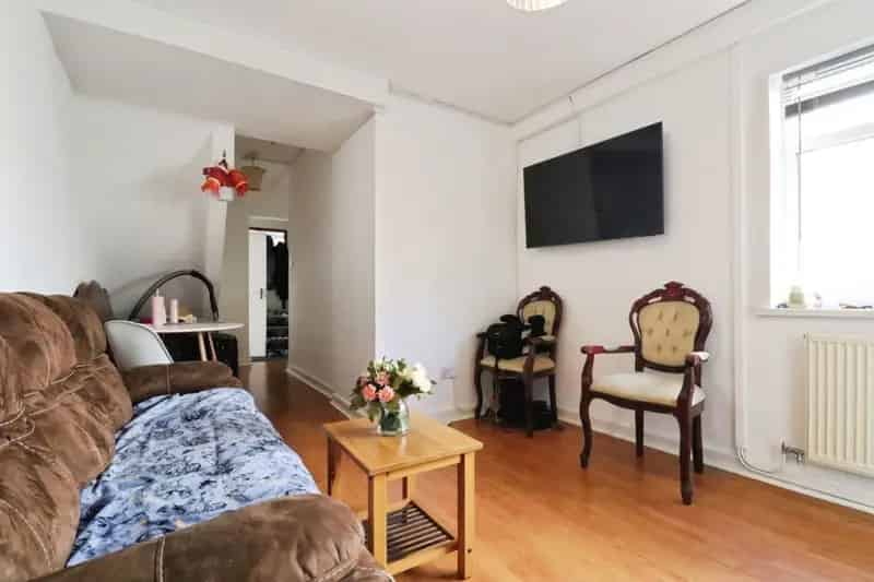 2 Bedroom Flat Splott - First Time Buyer Investment