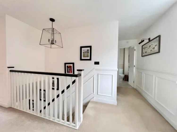 4 Bed Detached House for Sale