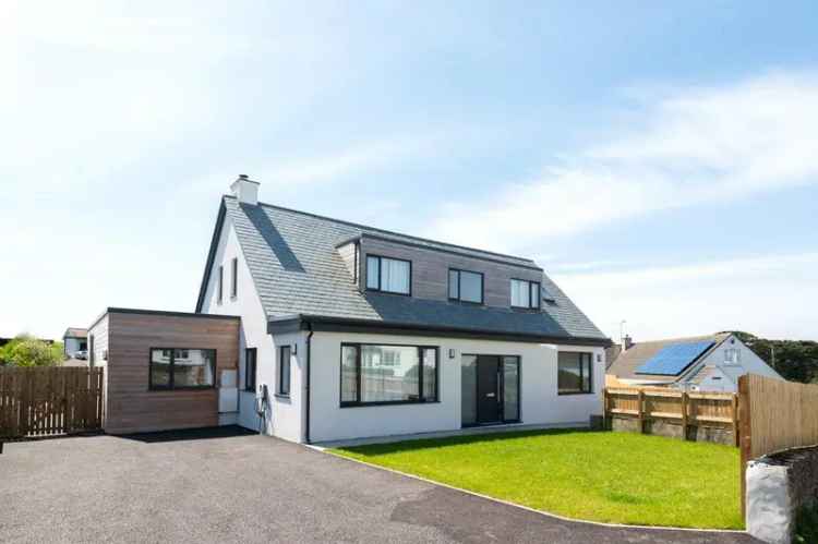 6 Bedroom Detached House with Annexe For Sale