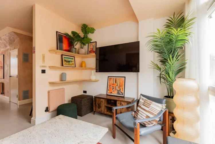 Student and Professional Accommodation