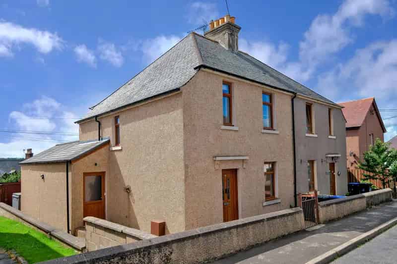 3 Bed Semi-Detached House for Sale in Turriff