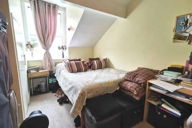 Two Double Bedroom Flat in Keyham Zero Deposit Available