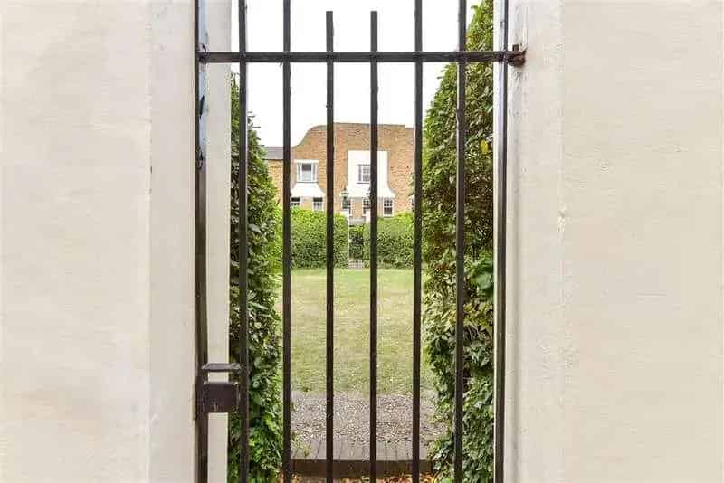 1 Bed Flat for Sale near Homerton High Street