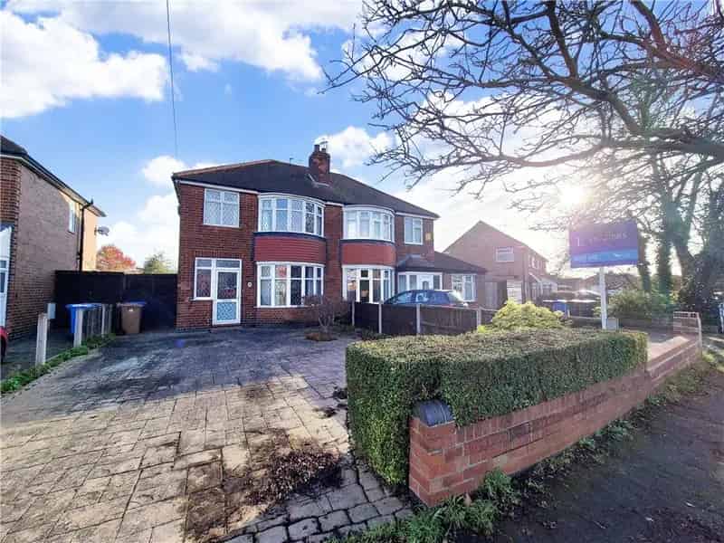 3 Bedroom Semi Detached House For Sale Alvaston