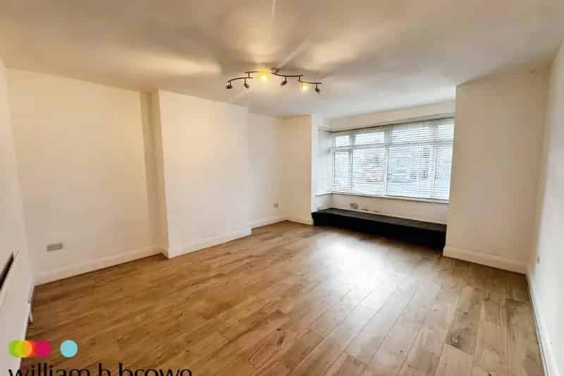 Flat For Rent , Tendring, England