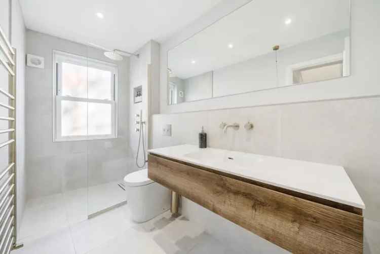 Three Double Bedroom House for Sale in Peterborough Estate