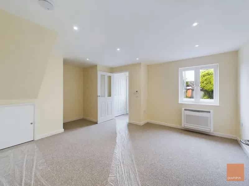3 Bedroom Detached House for Rent