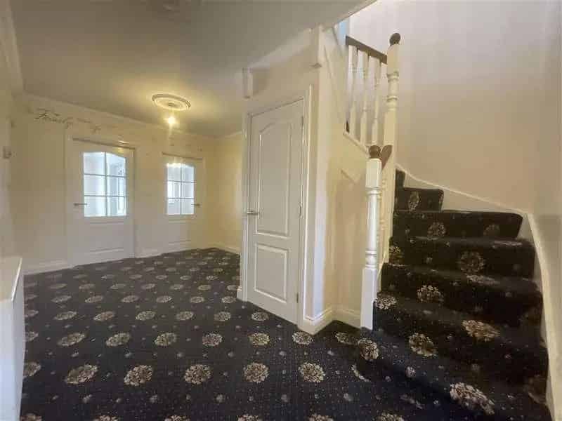4 Bed Detached House For Sale Ample Parking Double Garage