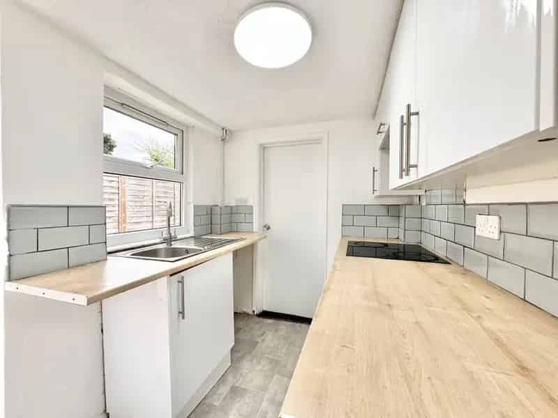 Three Bedroom House Spring Road Comfort and Functionality