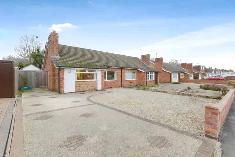 Two Bedroom Bungalow For Sale South Wigston