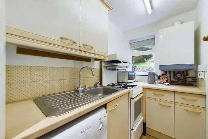 2 Bed Ground Floor Flat for Sale