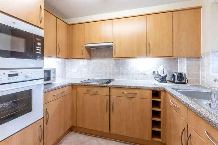 Apartment For Sale in Leeds, England