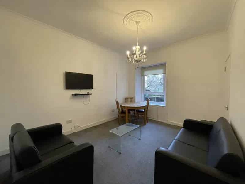 2 Bedroom Flat to Rent Dundee