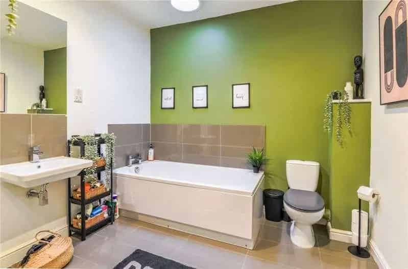 2 Bed House for Sale in Cullingworth Denholme