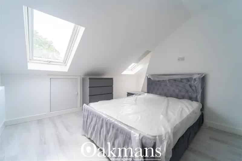 1 Bedroom Student Apartment 2025 2026