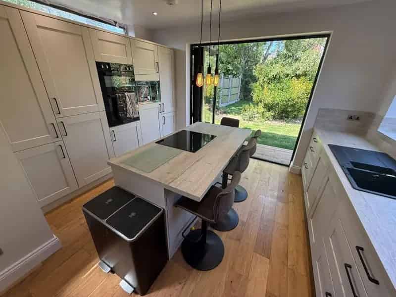 3 Bed Dormer Bungalow For Sale Recently Renovated