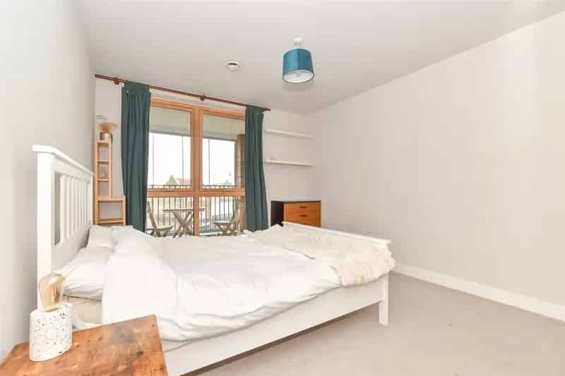 1 Bedroom Flat for Sale in Walthamstow