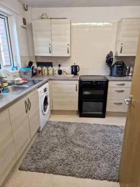 3 Bed Terraced House with Balconies and Garden in Gillingham Dorset