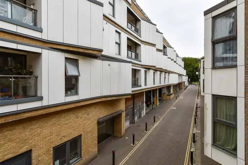 1 Bedroom Flat for Sale in Central Brighton