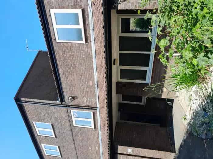 4 bed house in Palacefields