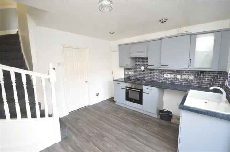 House For Sale in Leeds, England