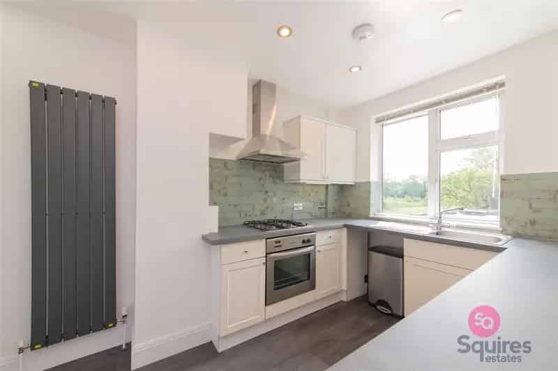 2 Bedroom Flat House to Rent Barnet