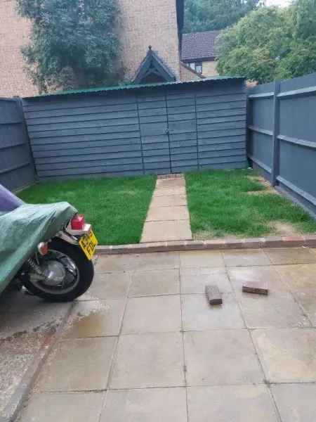 House For Rent in Basingstoke and Deane, England