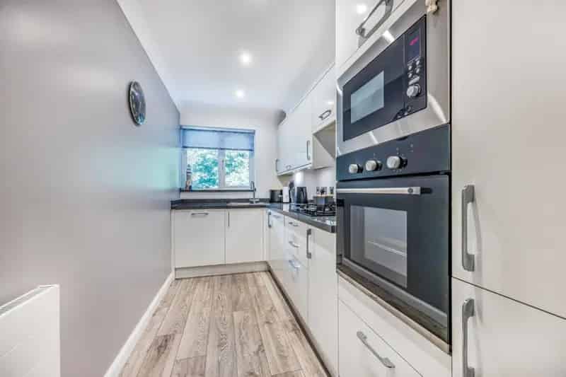 2 Bedroom Flat For Sale In Bournemouth Town Centre