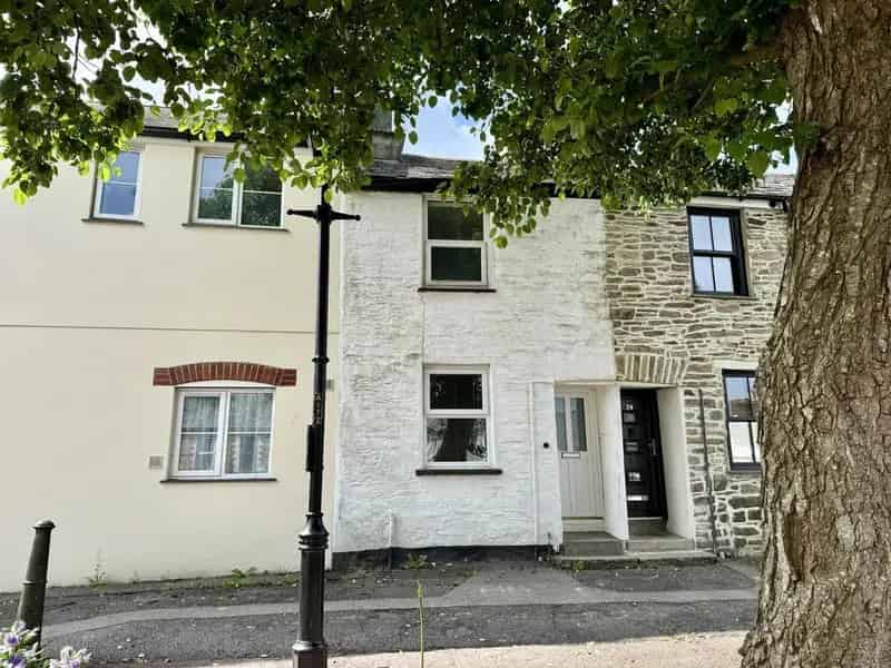 2 Bedroom House for Sale in Central Bodmin