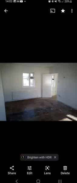 Freshly Painted Maisonette Near London  Hardwood Floors New Appliances