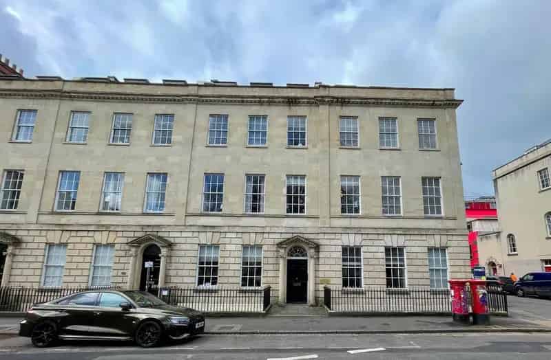 2 Bedroom Apartment to Rent in Bristol