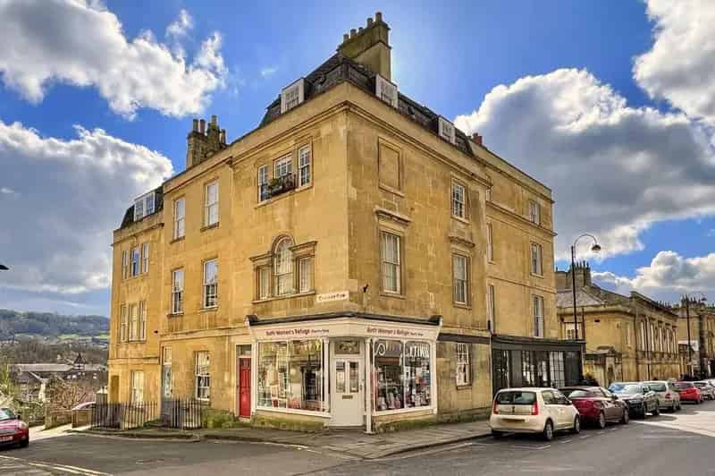 2 Bedroom Maisonette for Sale in Bath