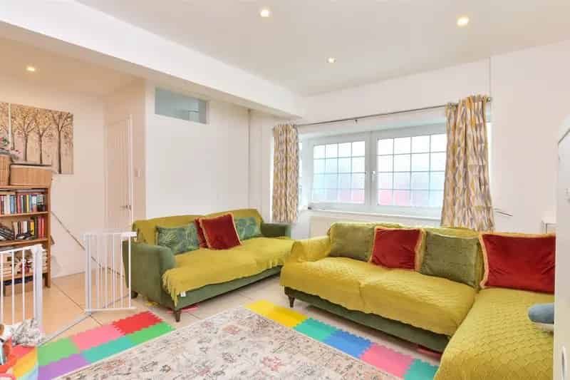 3 Bedroom Terraced House for Sale in Brighton Hanover