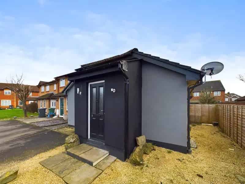 2 Bedroom Semi-Detached Bungalow for Sale
