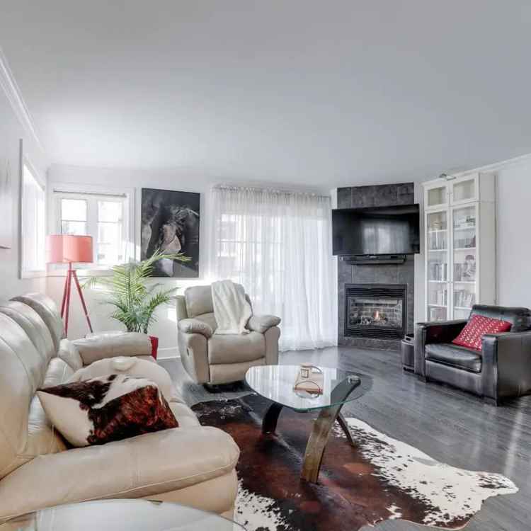 Bright Corner Condo with 2 Balconies and Pool Access