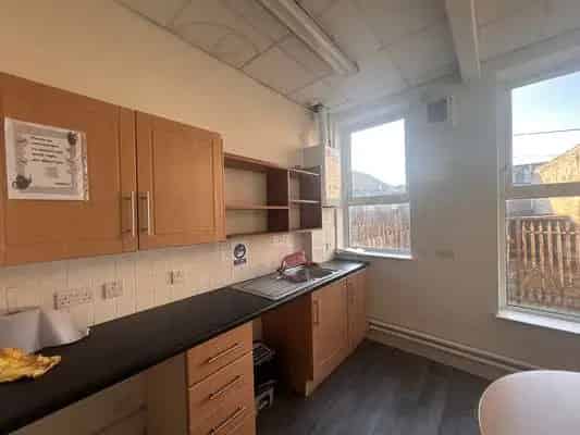 Belfast Office Suite to Rent Grade B1 Listed Building