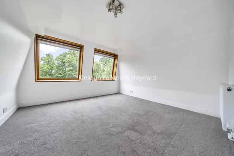 Flat For Rent , London, England