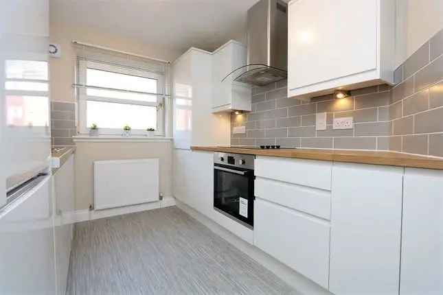 Flat to rent in Yorkhill Parade, Glasgow G3