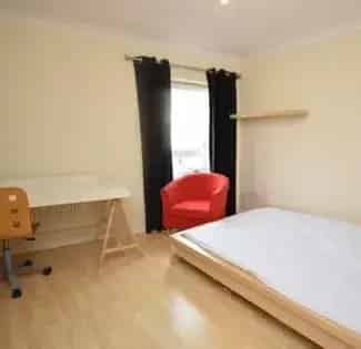 3 rooms room of 82 m² in Manchester