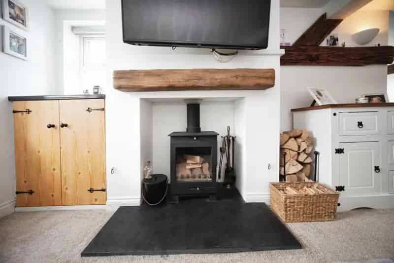 3 Bed End Terrace House in Tea Green Village