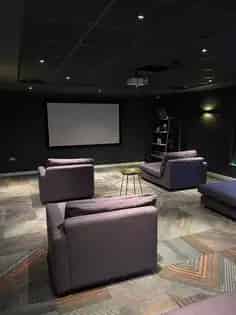 1 Room Flat 59m2 Manchester - Compact Studio Ensuite Kitchen
