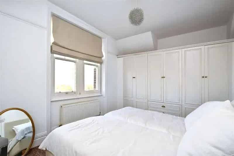 1 Bed Flat for Sale in Meads Eastbourne Panoramic Sea Views