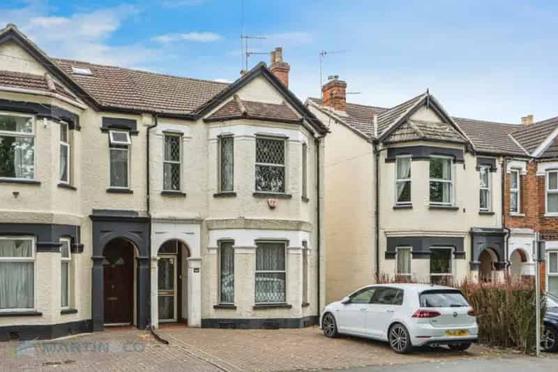 4 bedroom House
 For Sale